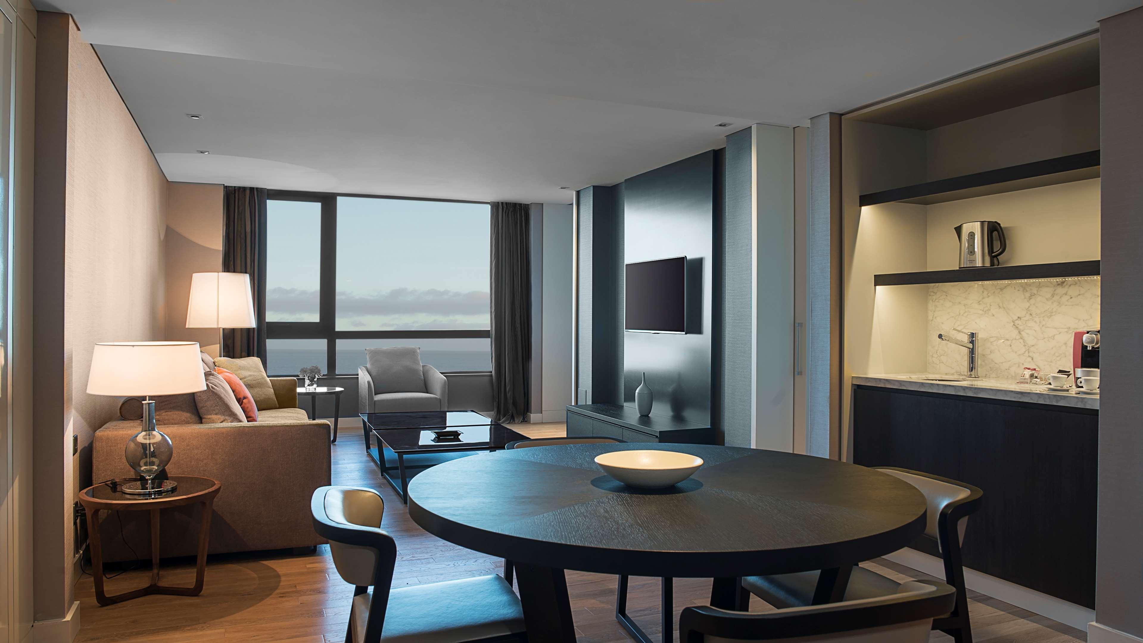 Hyatt Centric Montevideo Hotel Eksteriør billede A suite at The Edition