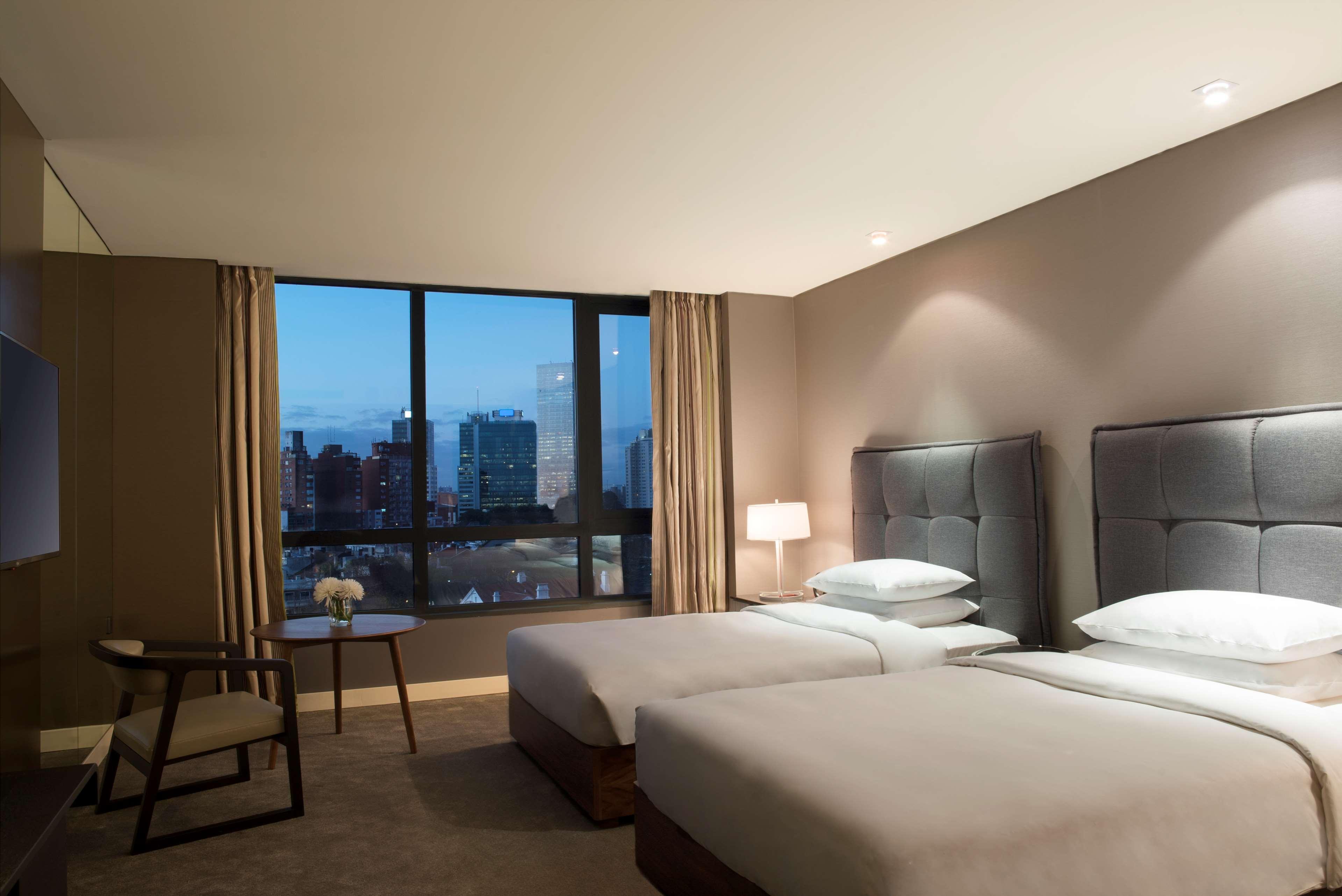 Hyatt Centric Montevideo Hotel Eksteriør billede Deluxe Room
