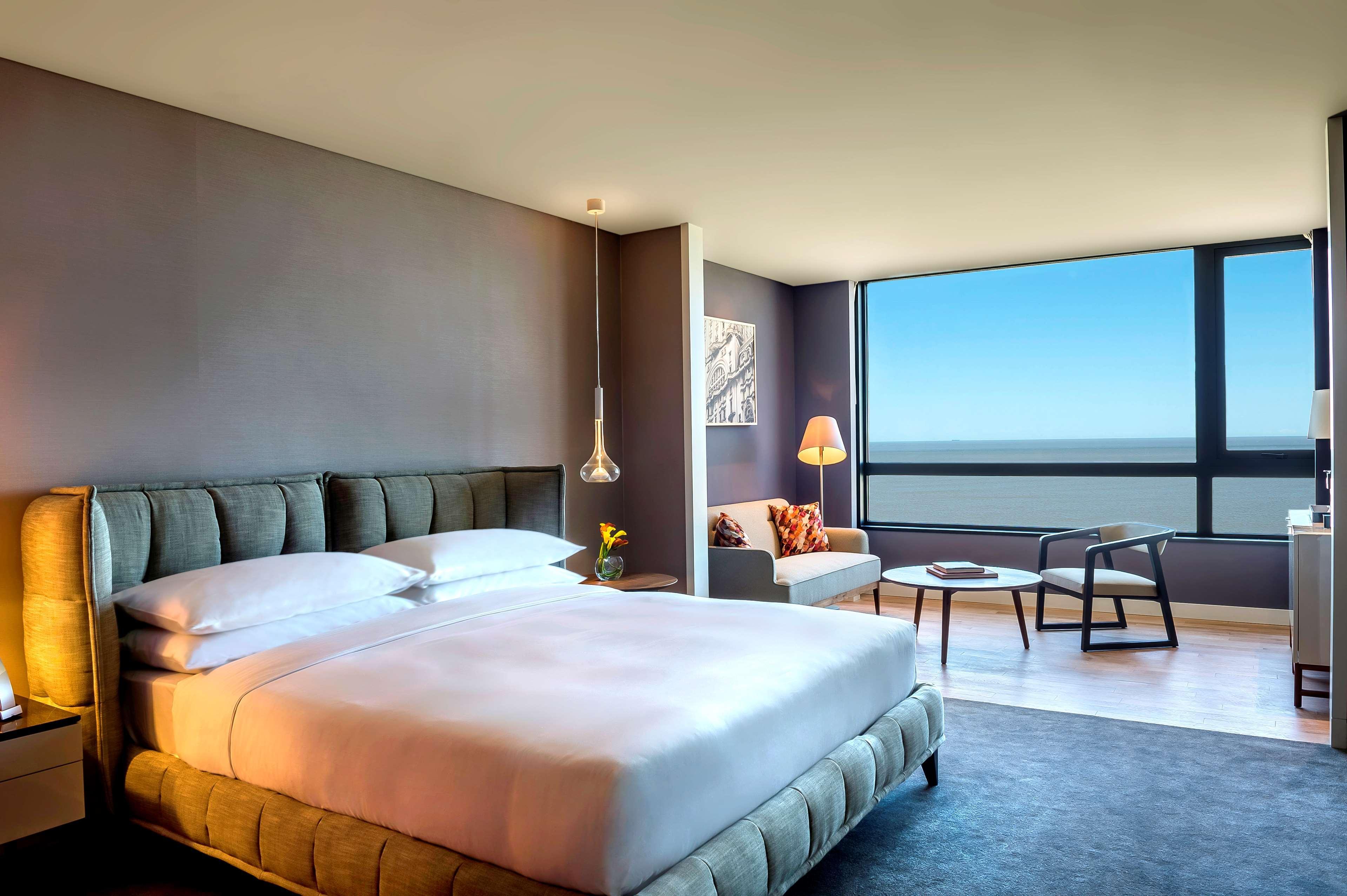 Hyatt Centric Montevideo Hotel Eksteriør billede Deluxe Ocean View Room