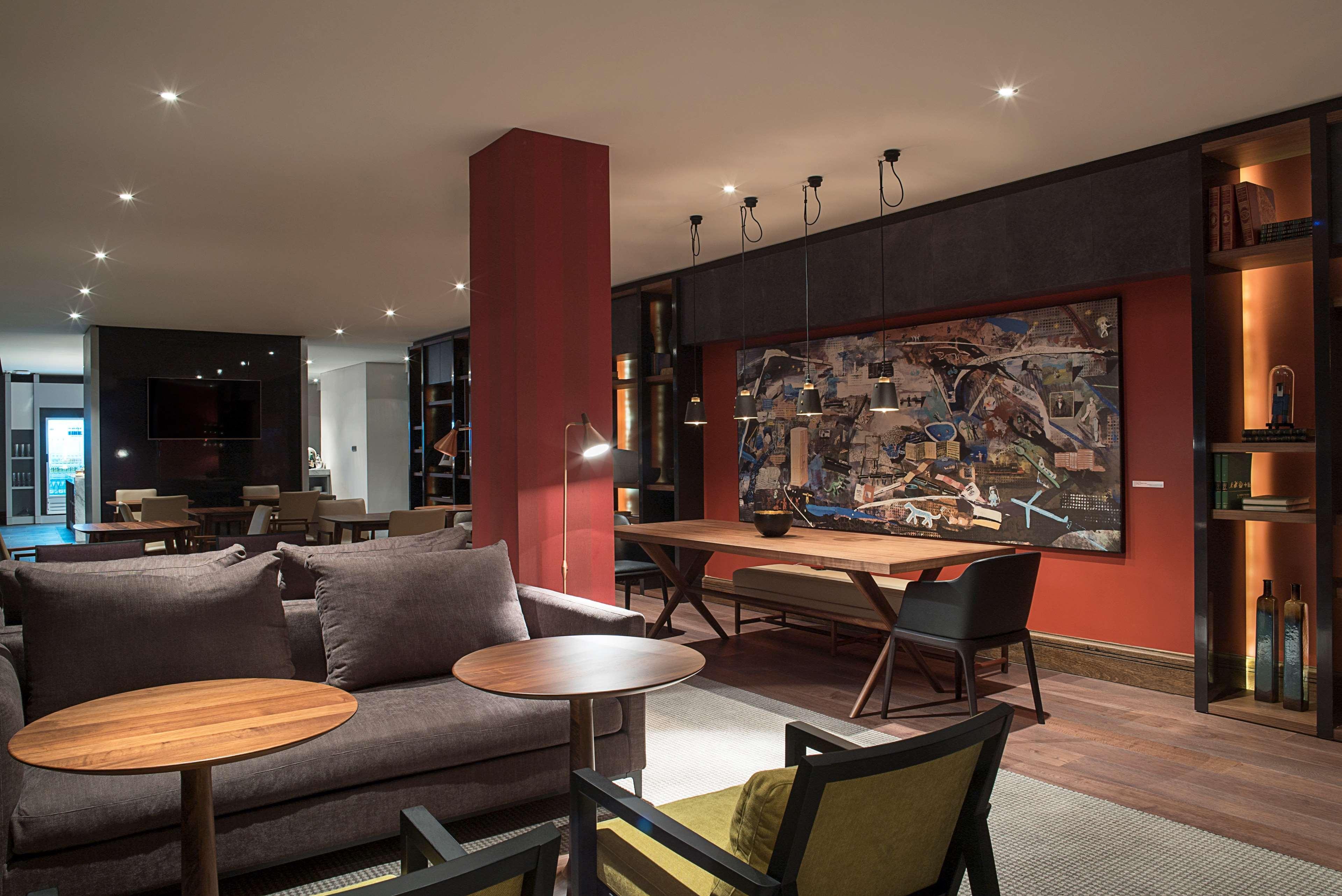 Hyatt Centric Montevideo Hotel Eksteriør billede The Library at the Hotel